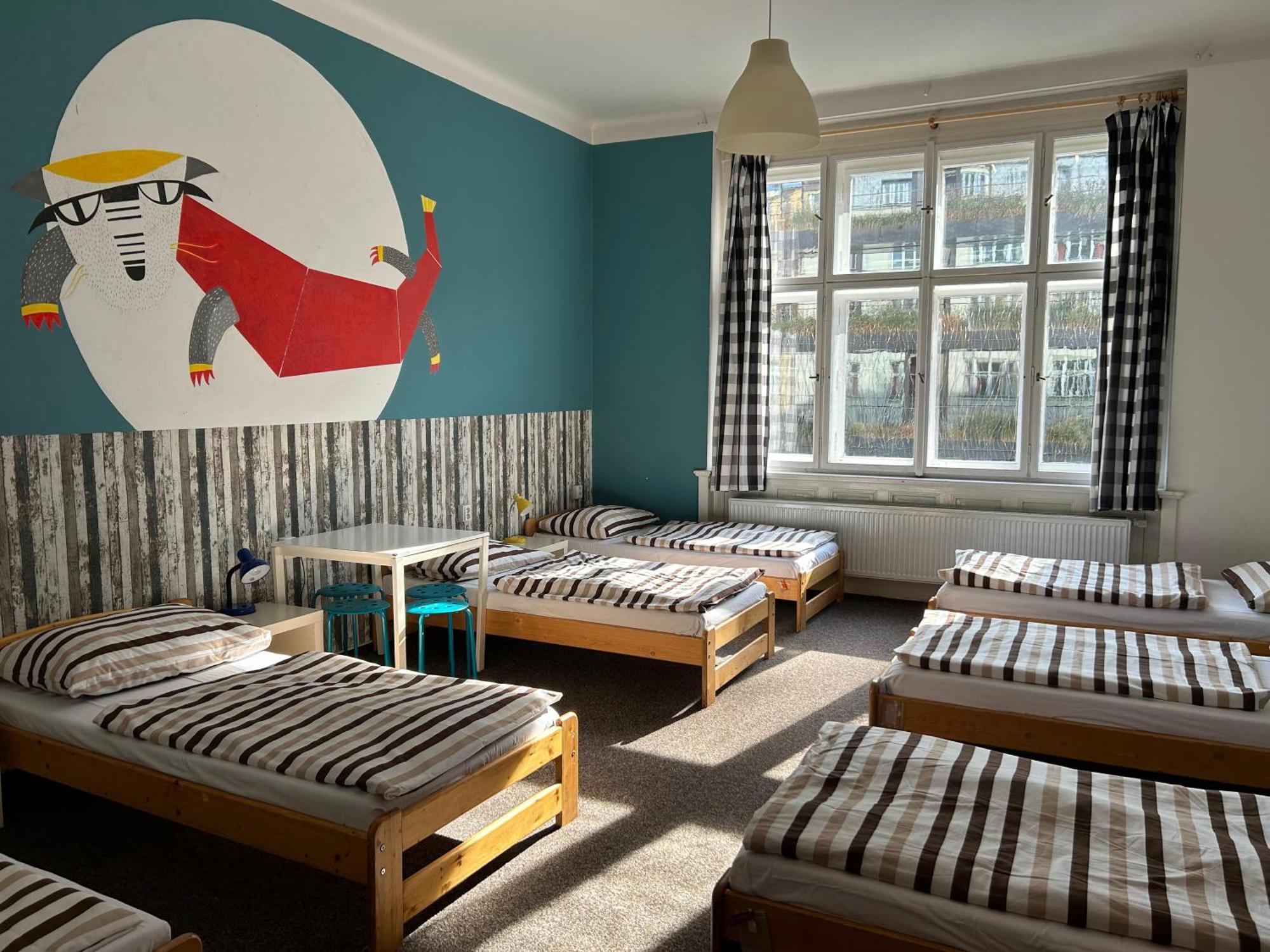 Hostel Downtown *